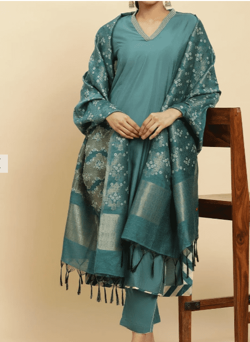 Blue Embellished Kurta, Pants And Jacquard Dupatta Set - Image 2
