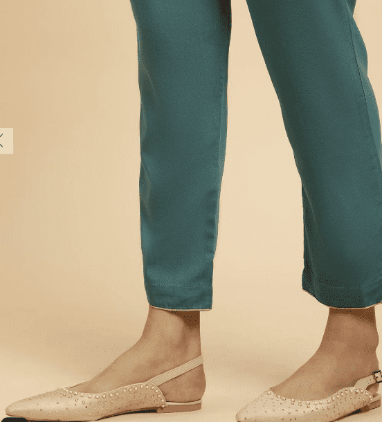 Blue Embellished Kurta, Pants And Jacquard Dupatta Set - Image 5