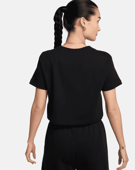 Nike Sportswear Essential Women's Cropped T-Shirt - Image 2