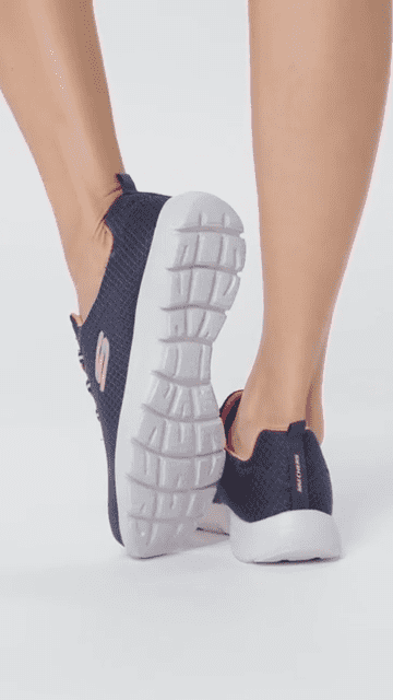 Skechers Women Summits Sneakers - Image 4